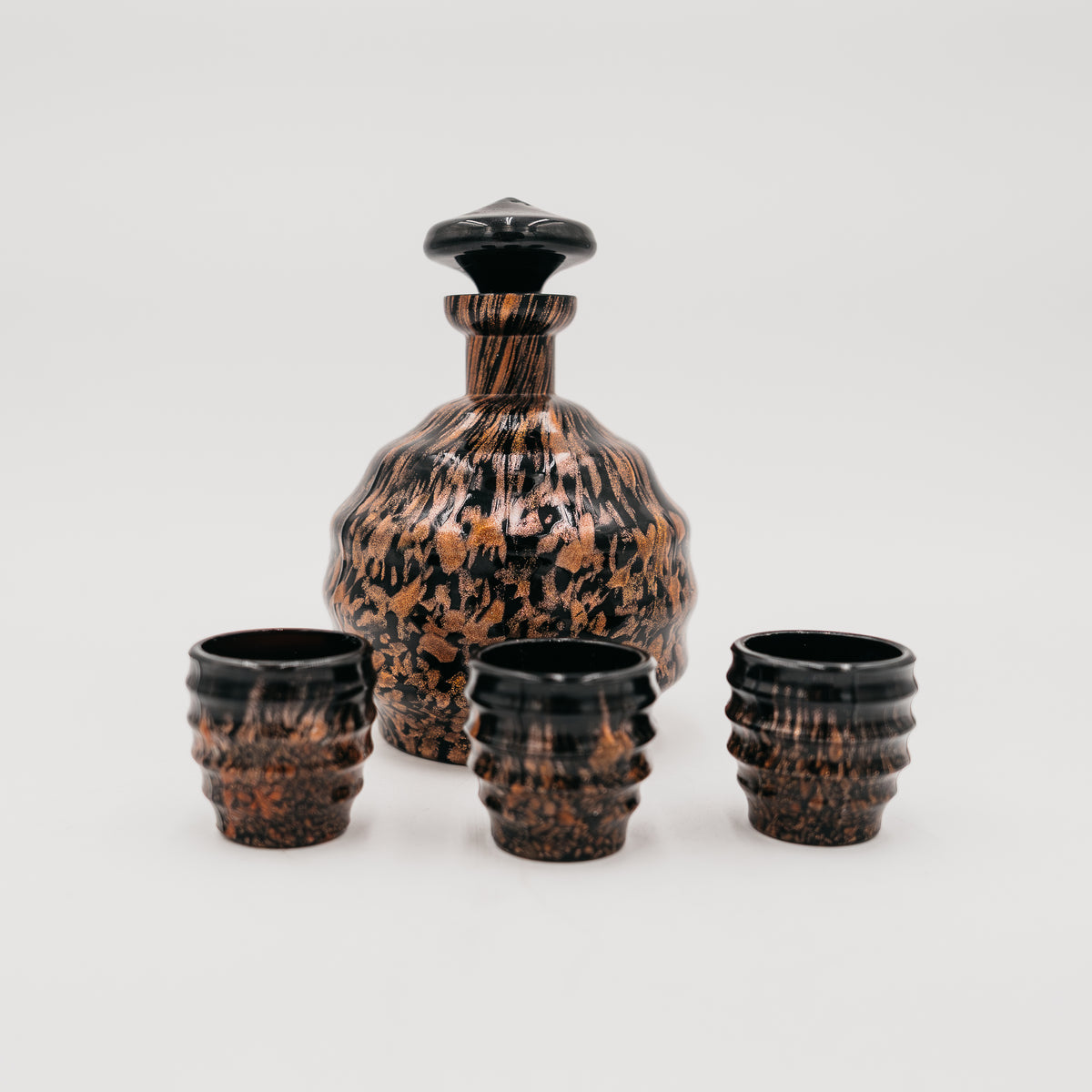 Set Liquore Vintage in Ceramica Artistica Decantatore con Tappo e 3 Bicchierini