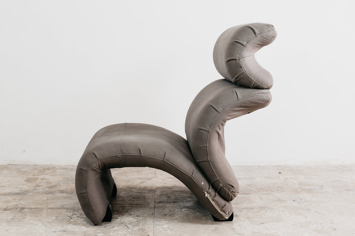 Poltrona Waves Vintage Modernista dal Design Scultoreo a Onde (Anni '70/'80)