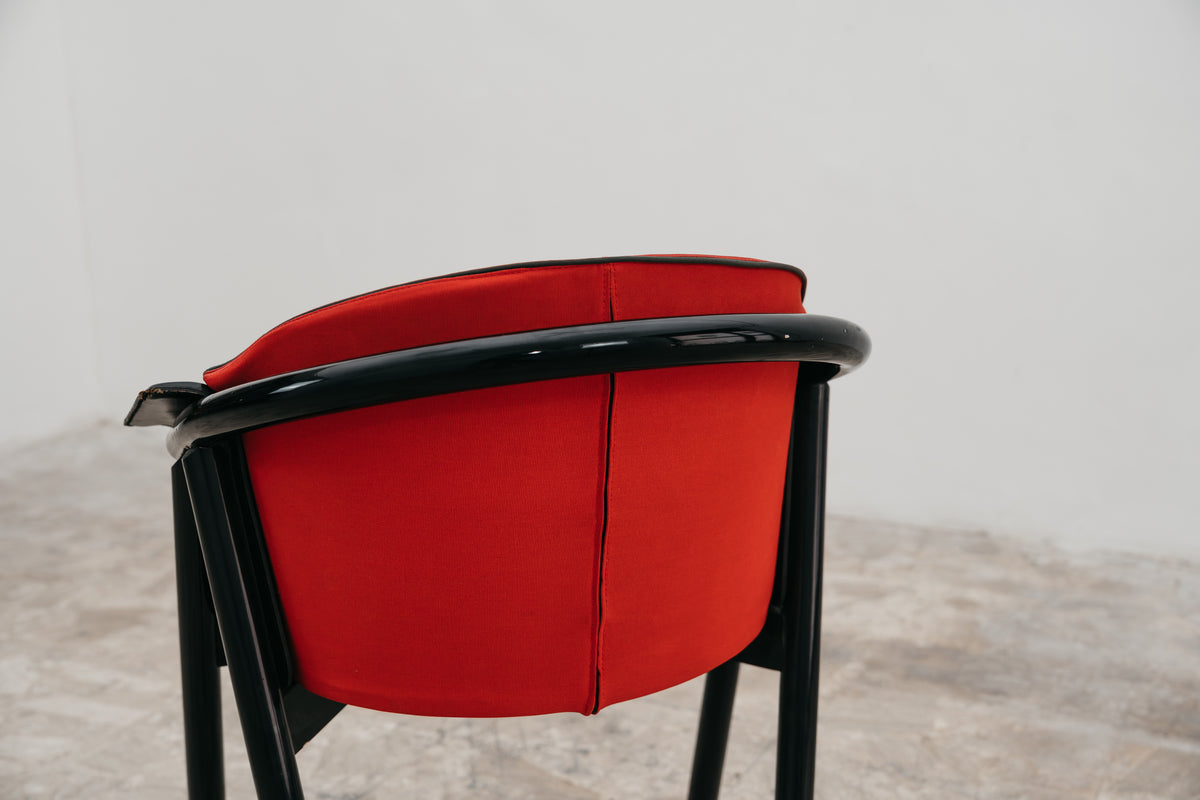 Set 4 Sedie Pozzi & Verga Vintage Anni 70 Legno Laccato Nero Tessuto Rosso Modernariato Design