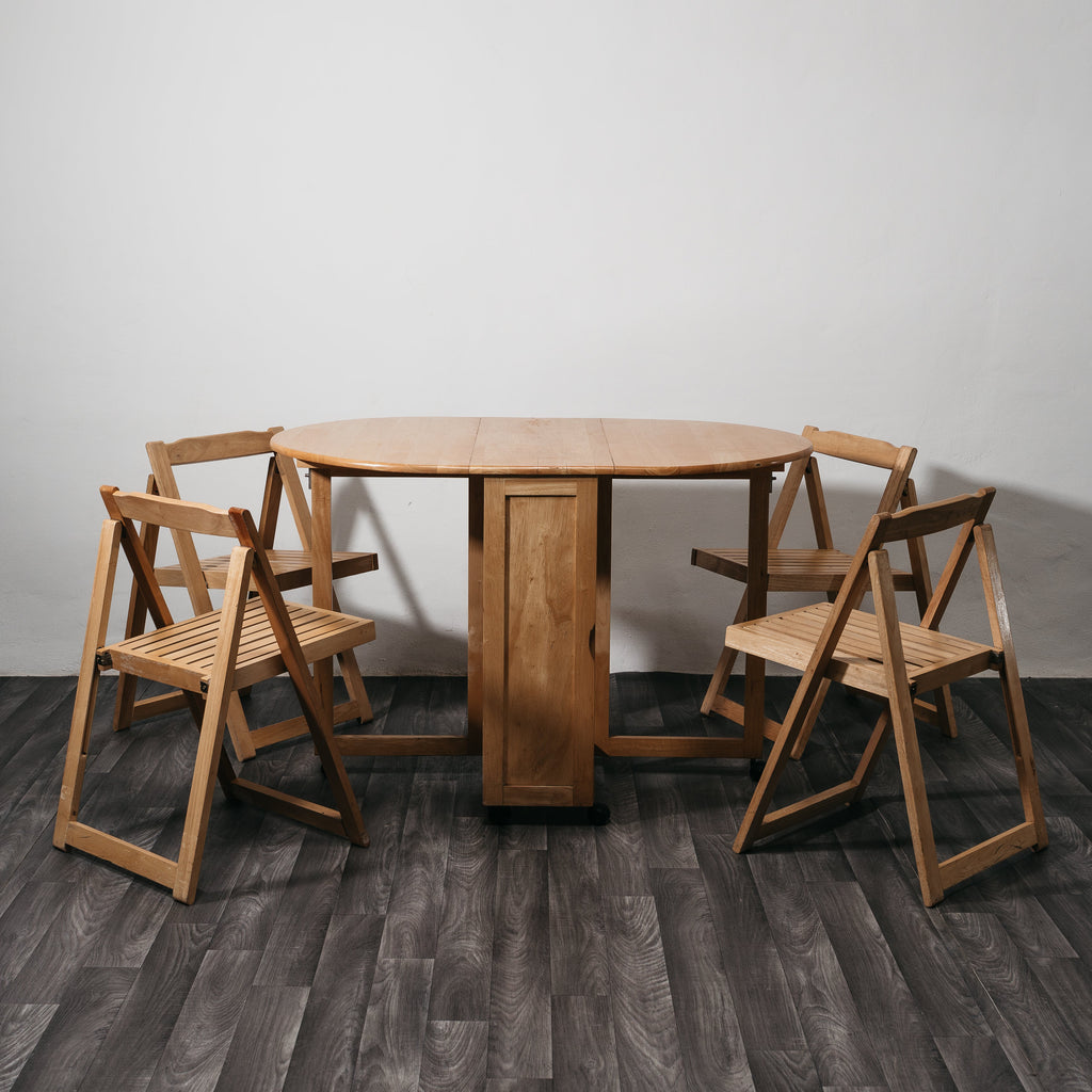 Set Pranzo Salvaspazio Vintage composto da Tavolo Apribile Drop-Leaf e 4 Sedie Pieghevoli (Anni '80)