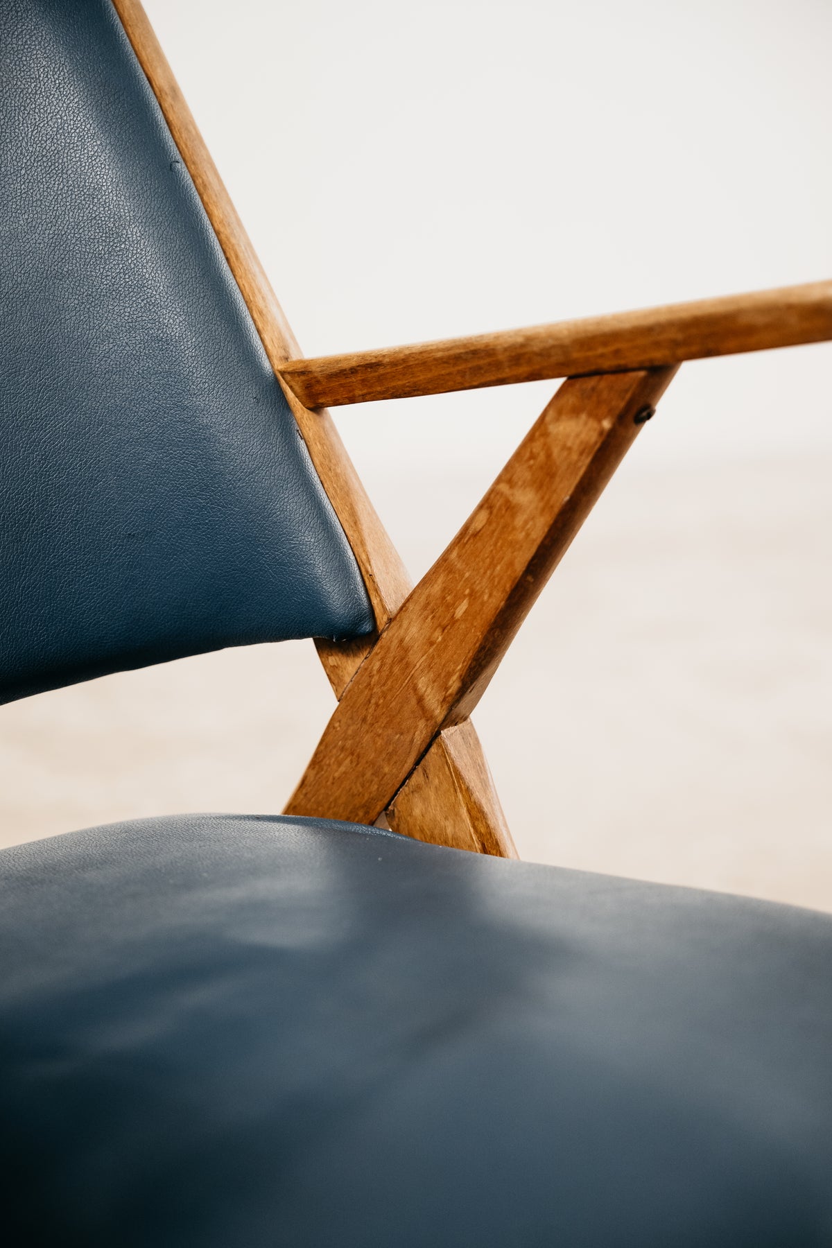 Poltrona Lounge Vintage Dal Vera in Legno e Skai Blu (Anni '50/'60)