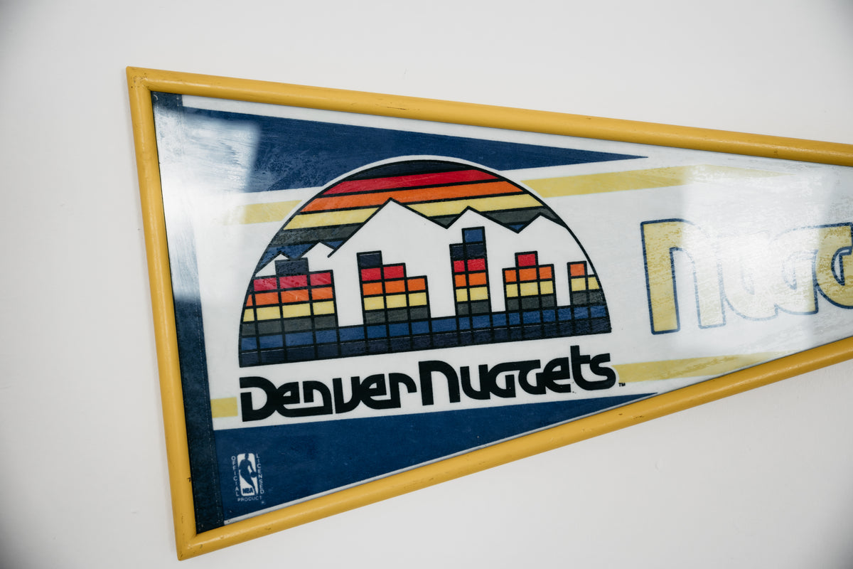 Gagliardetto Denver Nuggets Vintage Anni 80 Incorniciato Con Vetro Pennant NBA WinCraft Rainbow