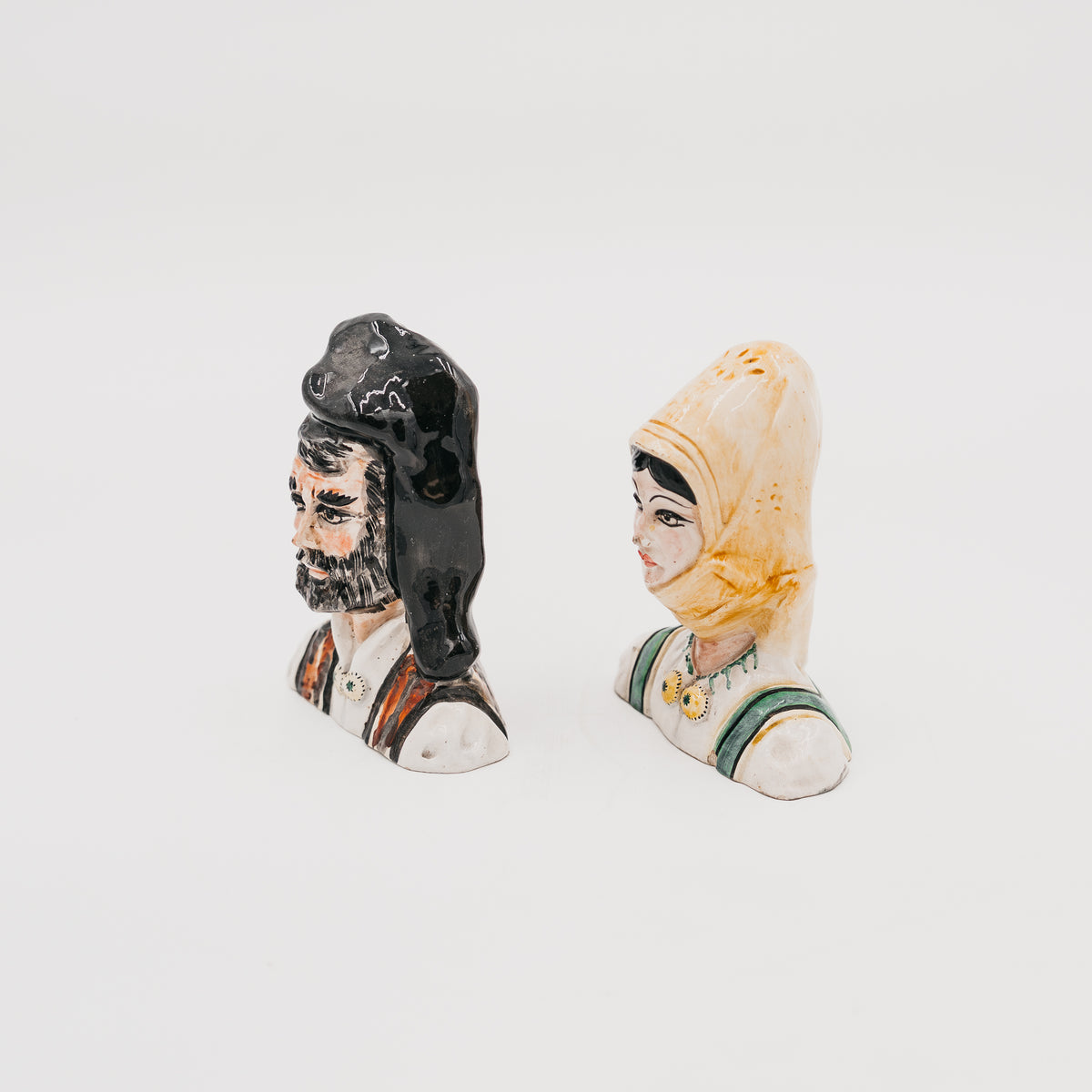 Coppia Busti Vintage in Ceramica Sarda Cossu Personaggi Costume Tradizionale
