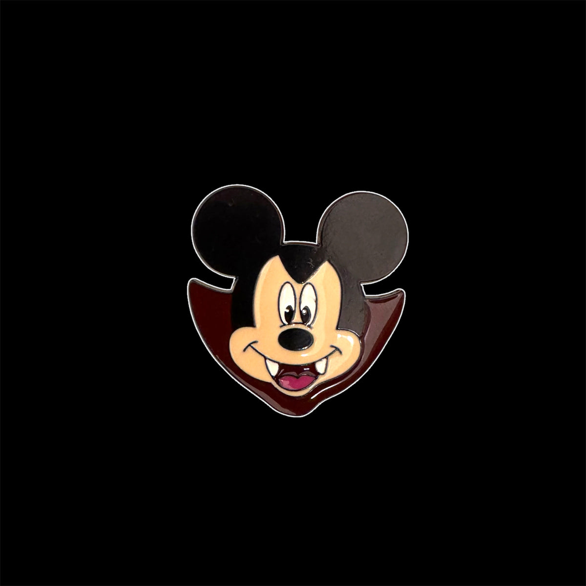 Spilletta in Metallo Smaltato - Topolino Vampiro / Halloween (Mickey Mouse)