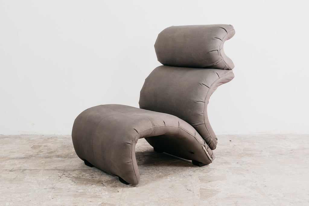 Poltrona Waves Vintage Modernista dal Design Scultoreo a Onde (Anni '70/'80)