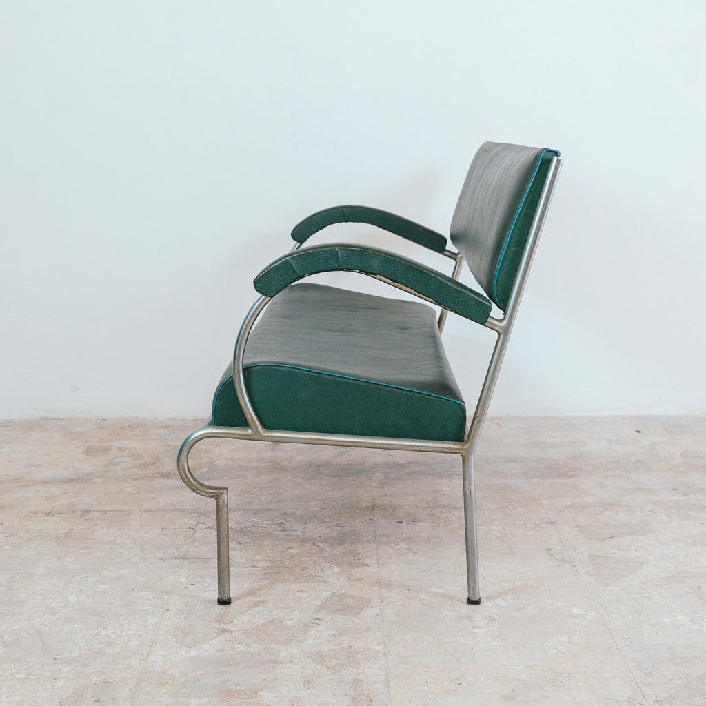Divanetto Due Posti Vintage Bauhaus in Tubolare d'Acciaio e Skai Verde (Anni '40)