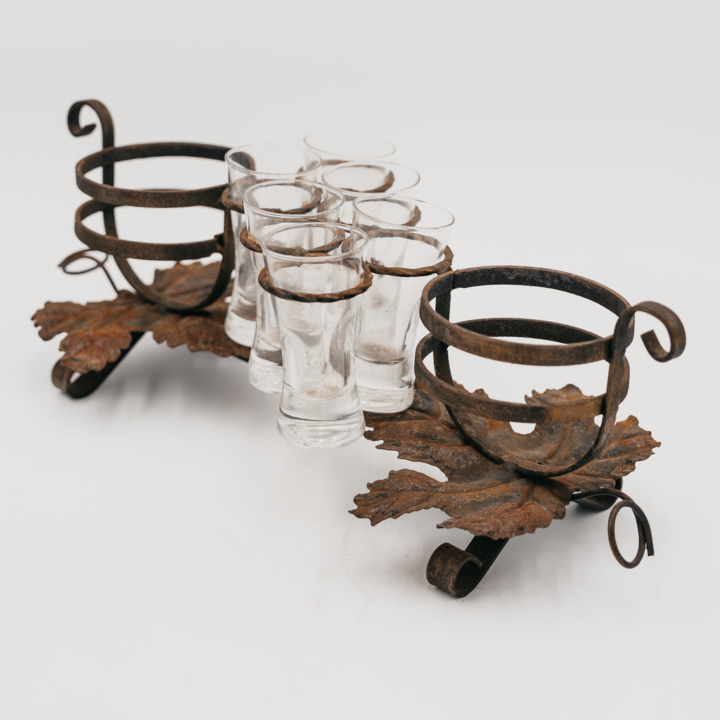 Set Liquore Vintage in Ferro Battuto con 6 Bicchierini da Cicchetto Porta Bottiglie
