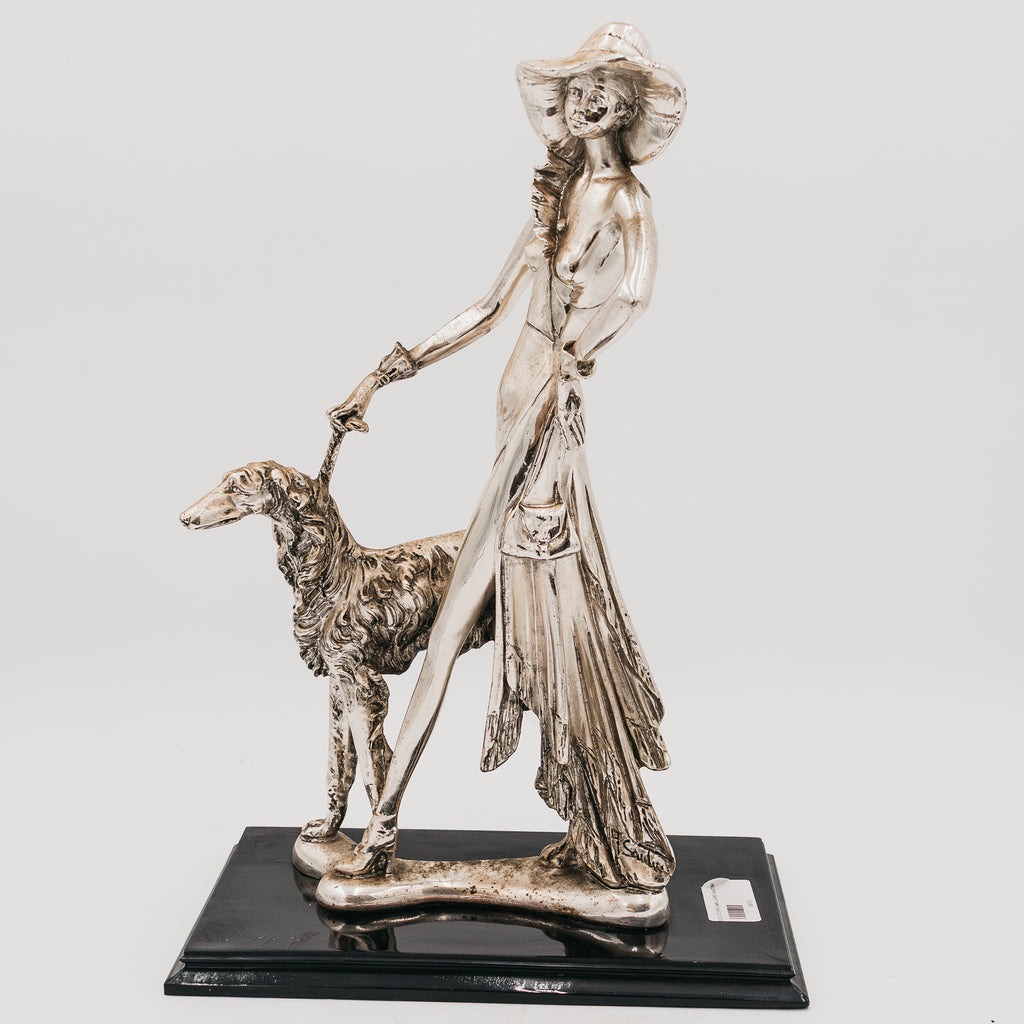 Scultura Amilcare Santini Vintage Dama con Levriero Resina Argentata Art Déco