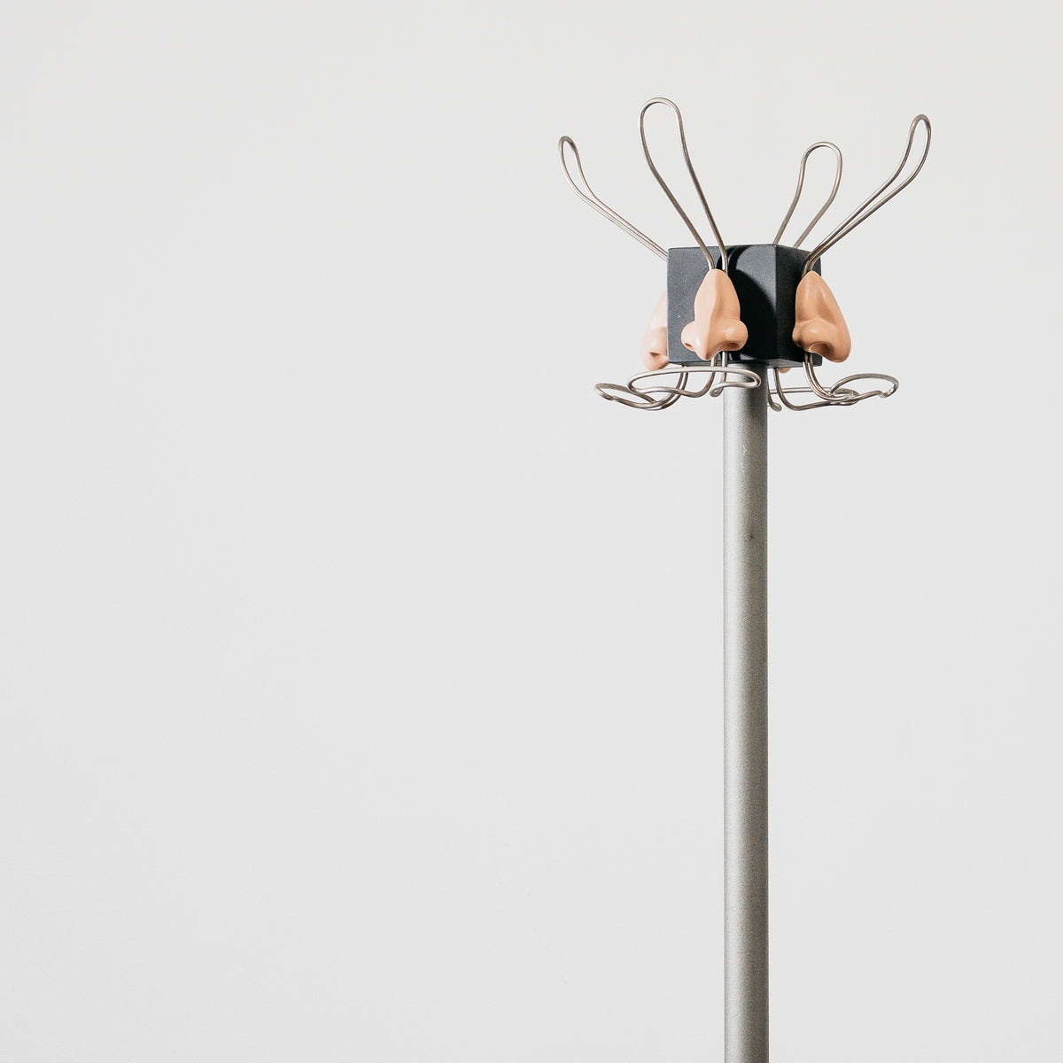 Ultra-Rare "Homage to Magritte" Sculptural Coat Rack by Antartidee, 1980s | Museum Quality