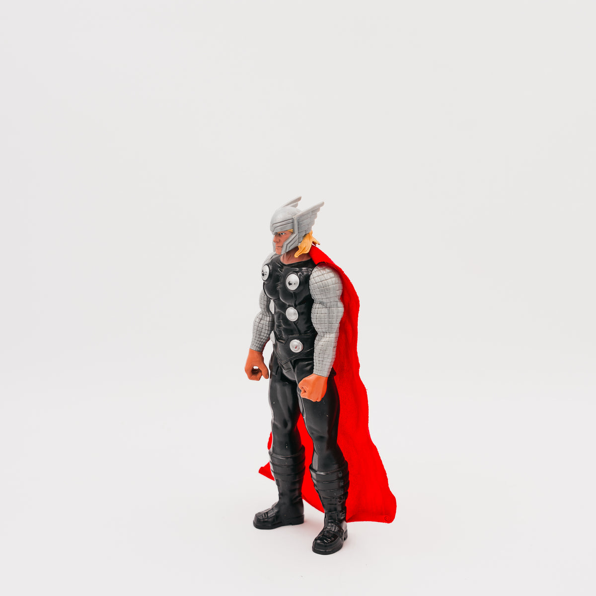 Action Figure Thor Marvel Hasbro 2013 Avengers con Mantello Giocattolo