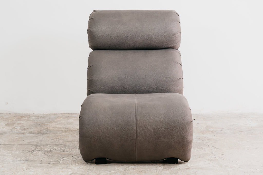 Poltrona Waves Vintage Modernista dal Design Scultoreo a Onde (Anni '70/'80)