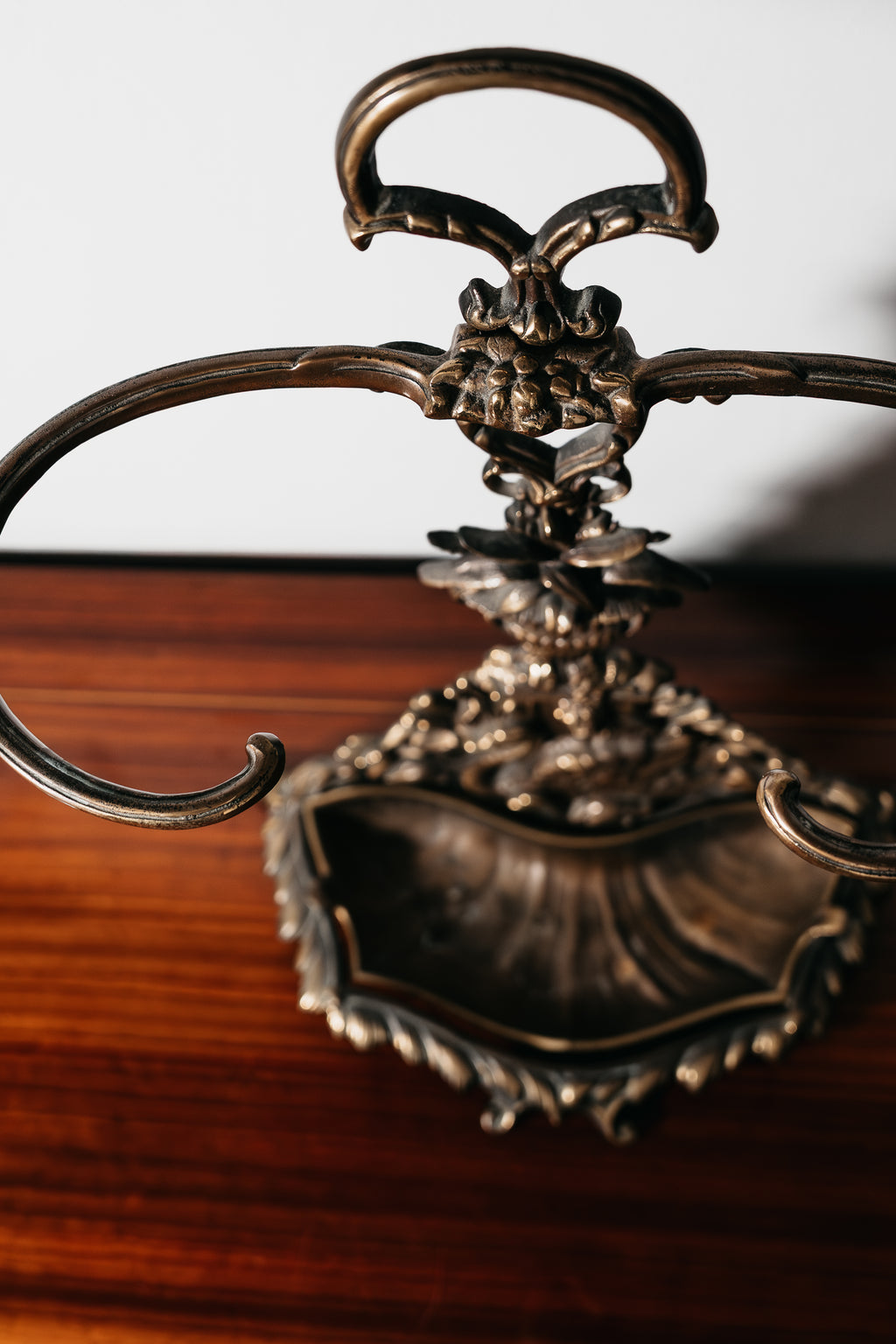 Vintage French Art Nouveau Style Brass Umbrella Stand with Swan Relief – 1960s
