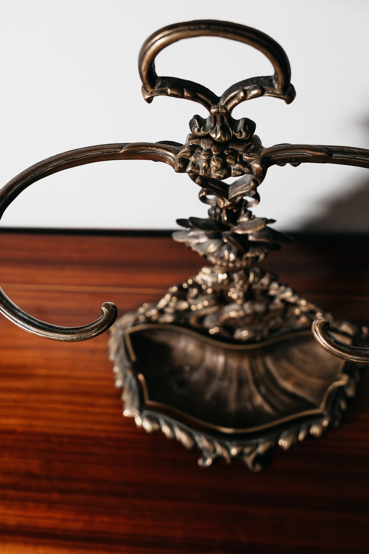 Vintage French Art Nouveau Style Brass Umbrella Stand with Swan Relief – 1960s
