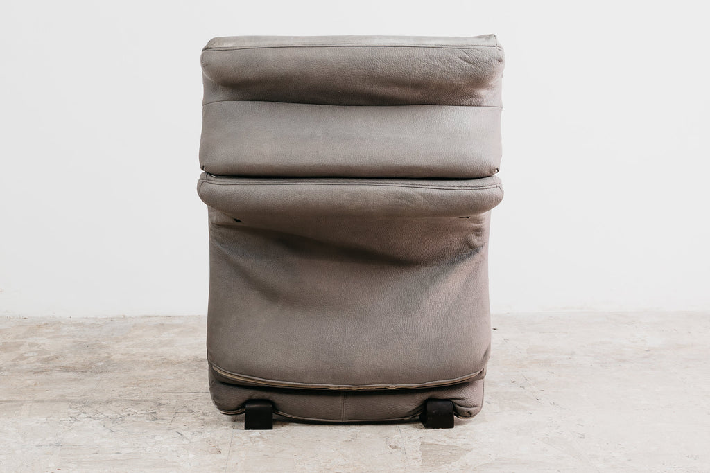 Poltrona Waves Vintage Modernista dal Design Scultoreo a Onde (Anni '70/'80)
