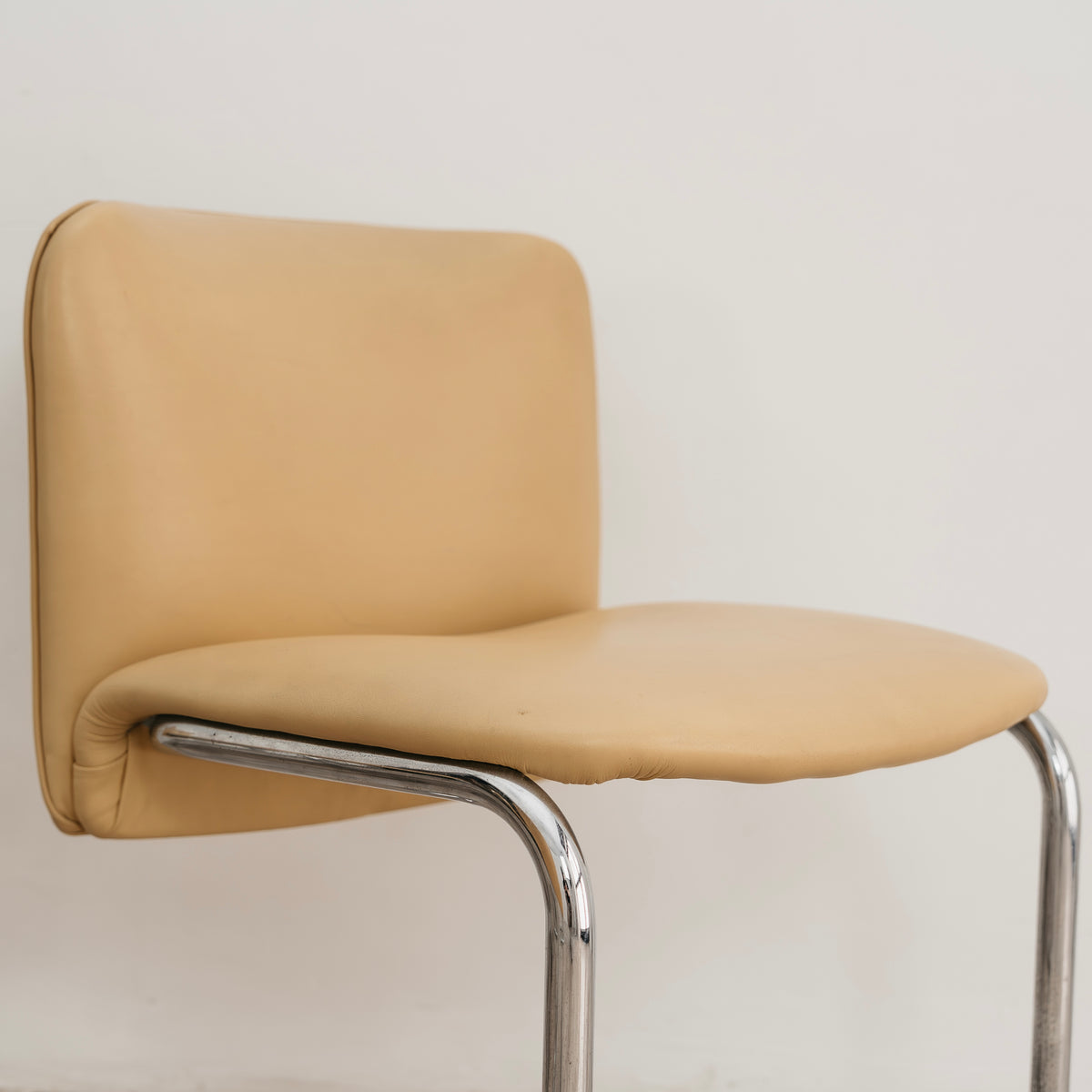 Set di 6 Sedie Vintage Cantilever in Acciaio Cromato e Similpelle (Anni '70)