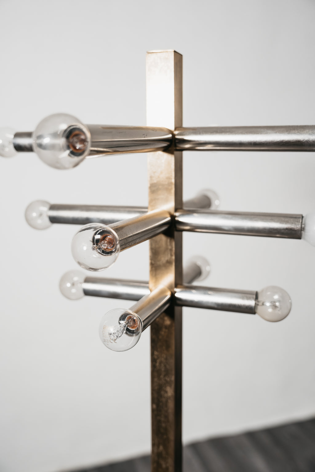 Lampada da Terra in Stile Gaetano Sciolari Vintage Anni 70 Ottone 12 Luci Piantana Space Age