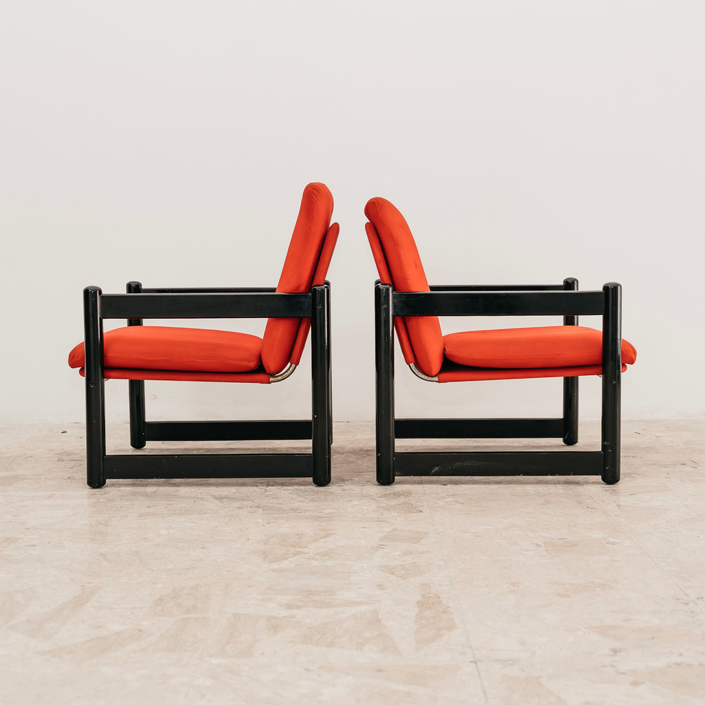 Coppia di Poltrone Vintage Schirolli Modello Pierrot in Legno Laccato e Panno Rosso (Anni '80)