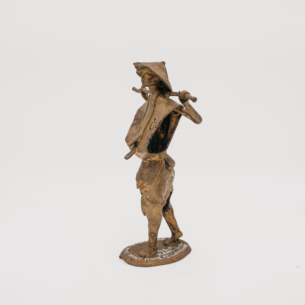 Scultura Vintage in Bronzo / Metallo "Il Portatore" - Presentata da The Holy Name Fellowship