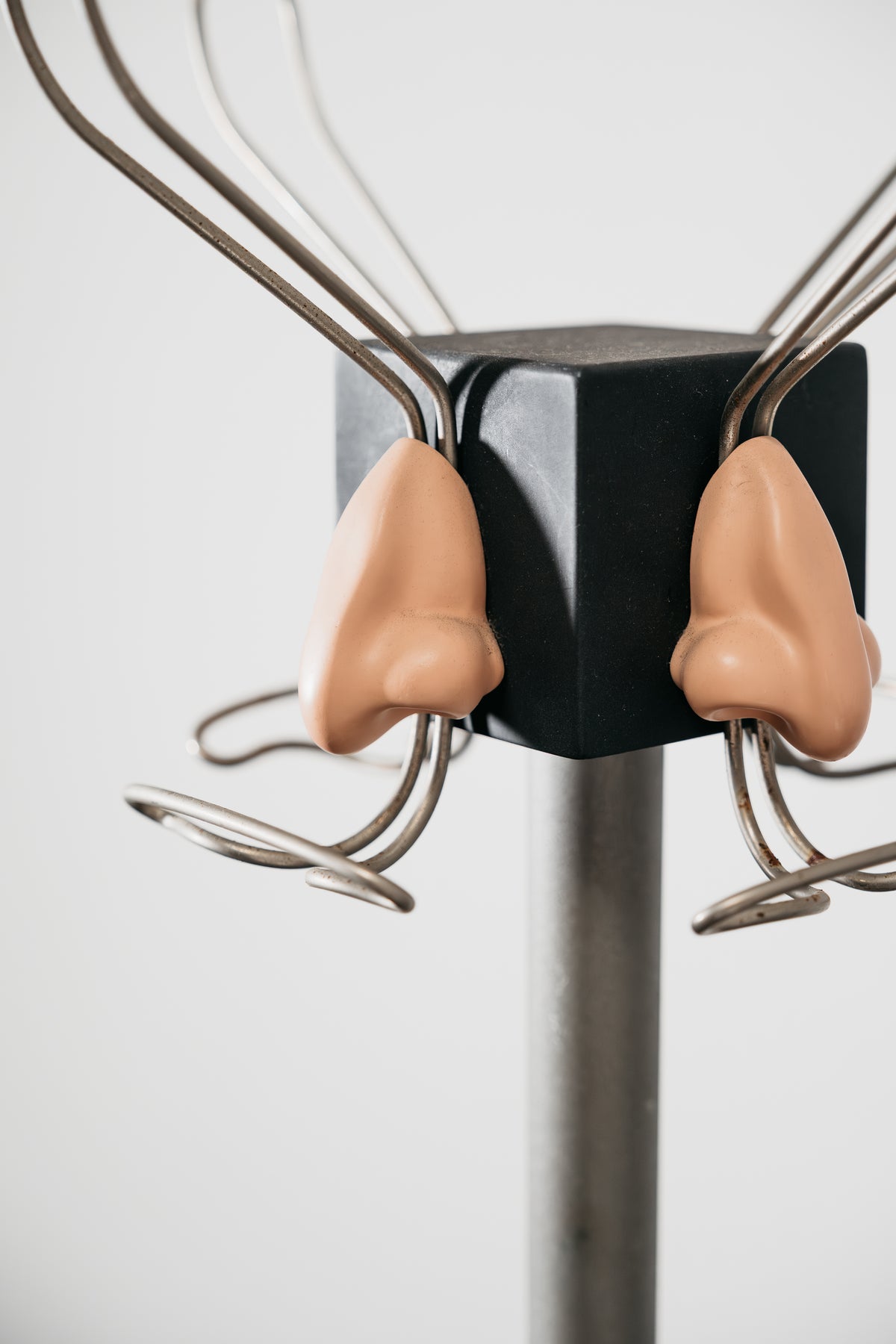 Ultra-Rare "Homage to Magritte" Sculptural Coat Rack by Antartidee, 1980s | Museum Quality
