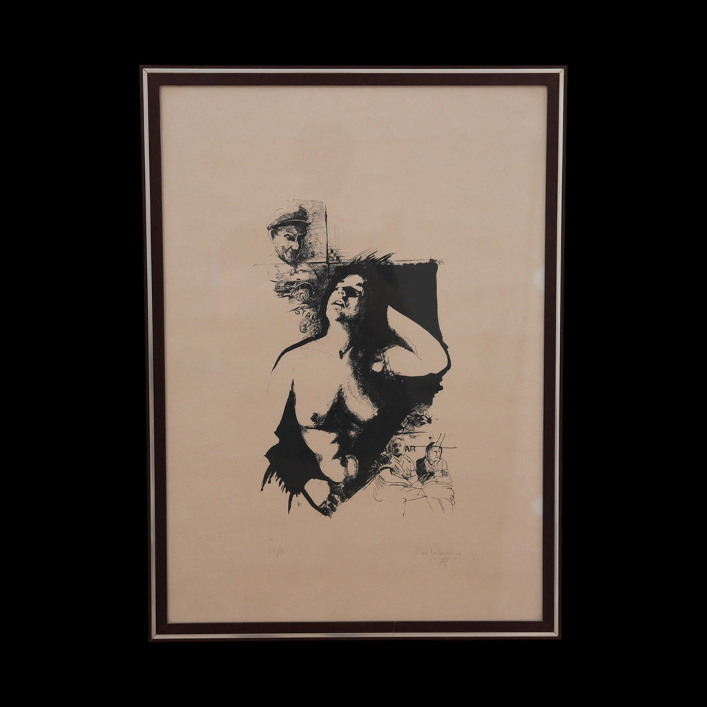 Nudo Femminile con Scene di Vita Popolare – Litografia in Bianco e Nero Numerata e Firmata, Cornice in Legno, 74 x 54 cm