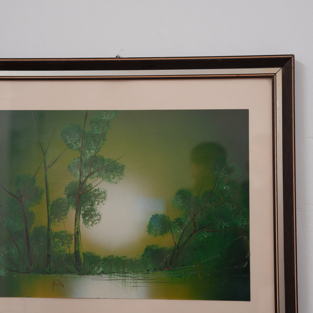 Luce d'Incanto sul Lago – Paesaggio Vintage con Cornice, 55 x 67 cm
