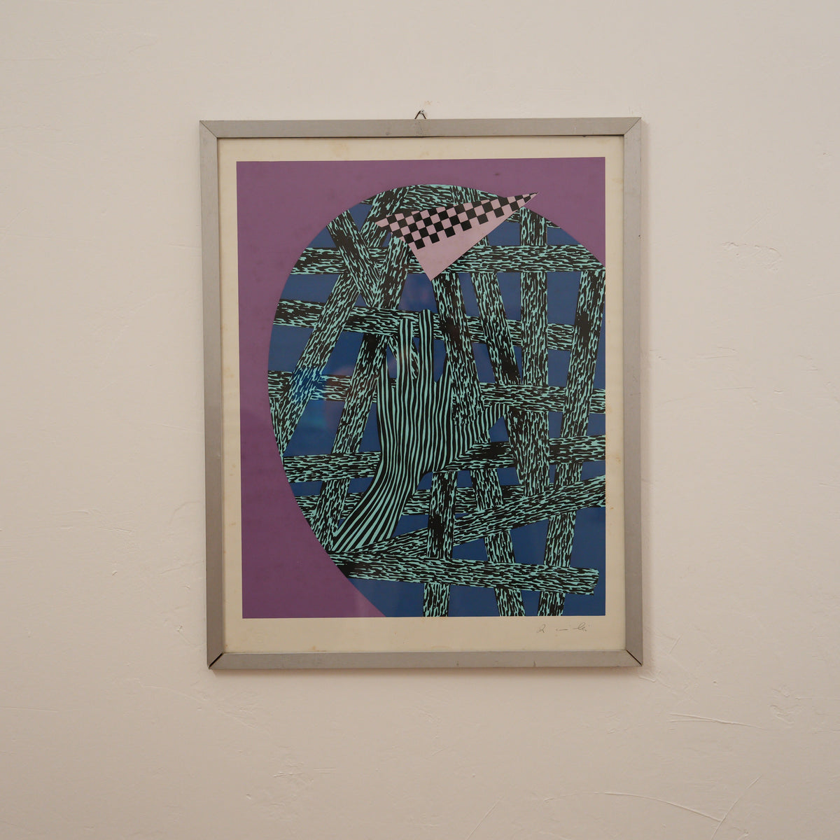 Composizione Astratta Geometrica in Viola, Blu e Turchese – Stampa Firmata, Cornice in Alluminio, 65 x 52 cm