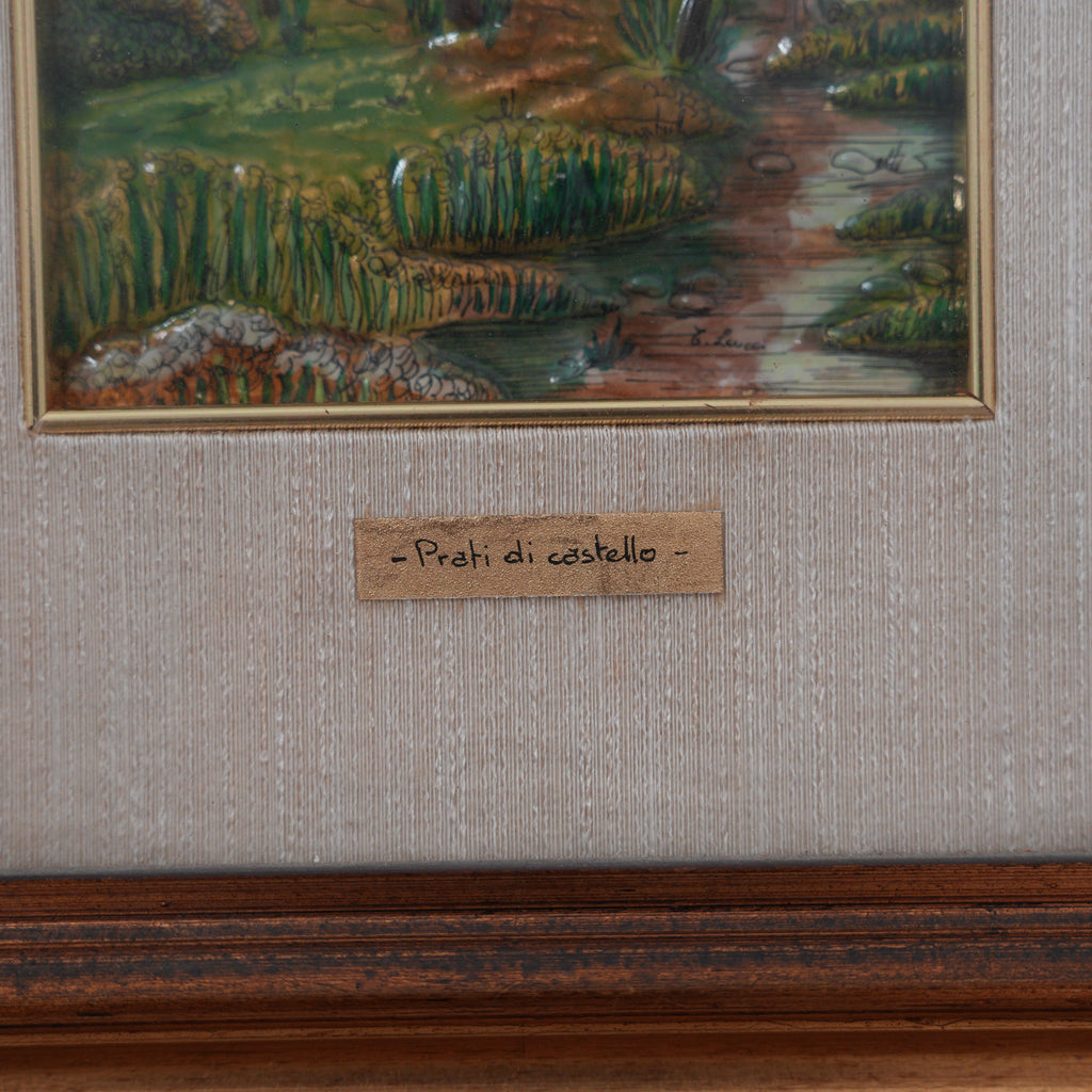 "Prati di Castello" – Paesaggio con Cupola e Ruscello su Foglia d'Oro in Rilievo, Dipinto a Mano e Firmato, Cornice in Legno, 43 x 37 cm