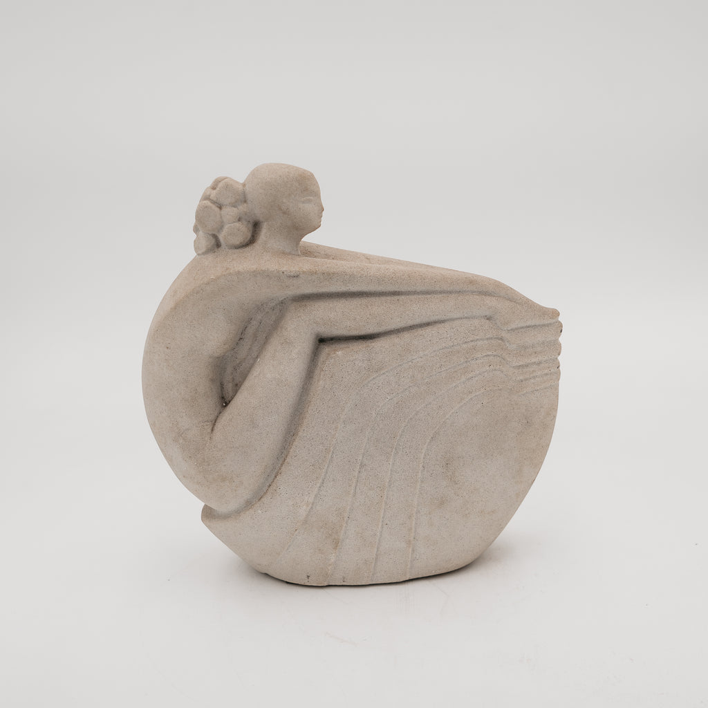 Scultura MarBell Belgio Donna Stilizzata Vintage Polvere di Marmo Art Déco
