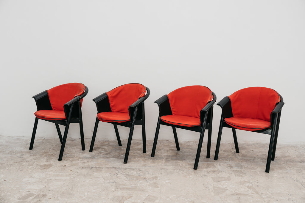 Set 4 Sedie Pozzi & Verga Vintage Anni 70 Legno Laccato Nero Tessuto Rosso Modernariato Design
