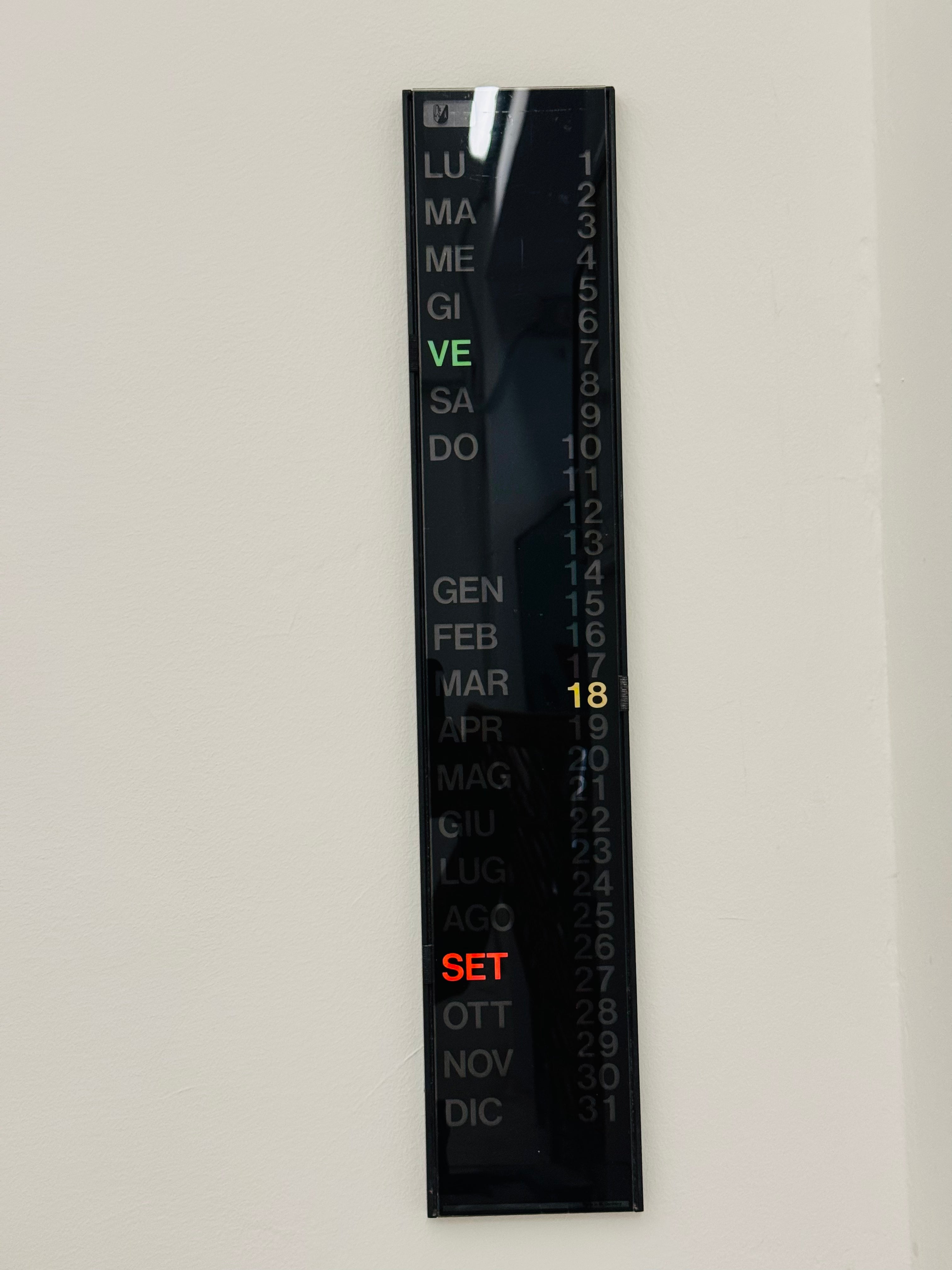 Calendario Perpetuo da Parete Postmoderno in Plastica anni '80 Made in W. Germany