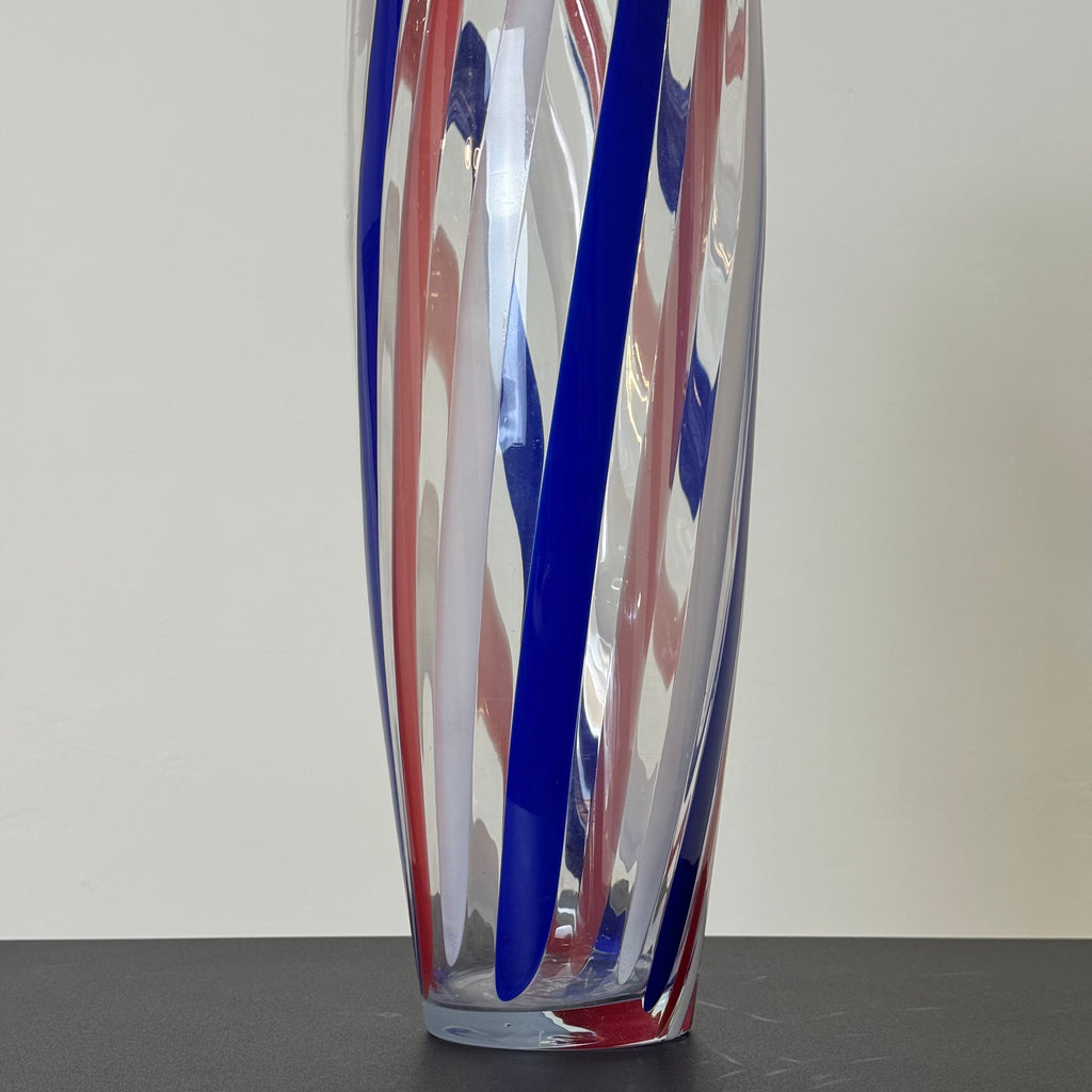 Vaso Alto Vintage in Vetro a Canne Blu, Rosso e Bianco – Stile Murano – h 56 x Ø 15 cm