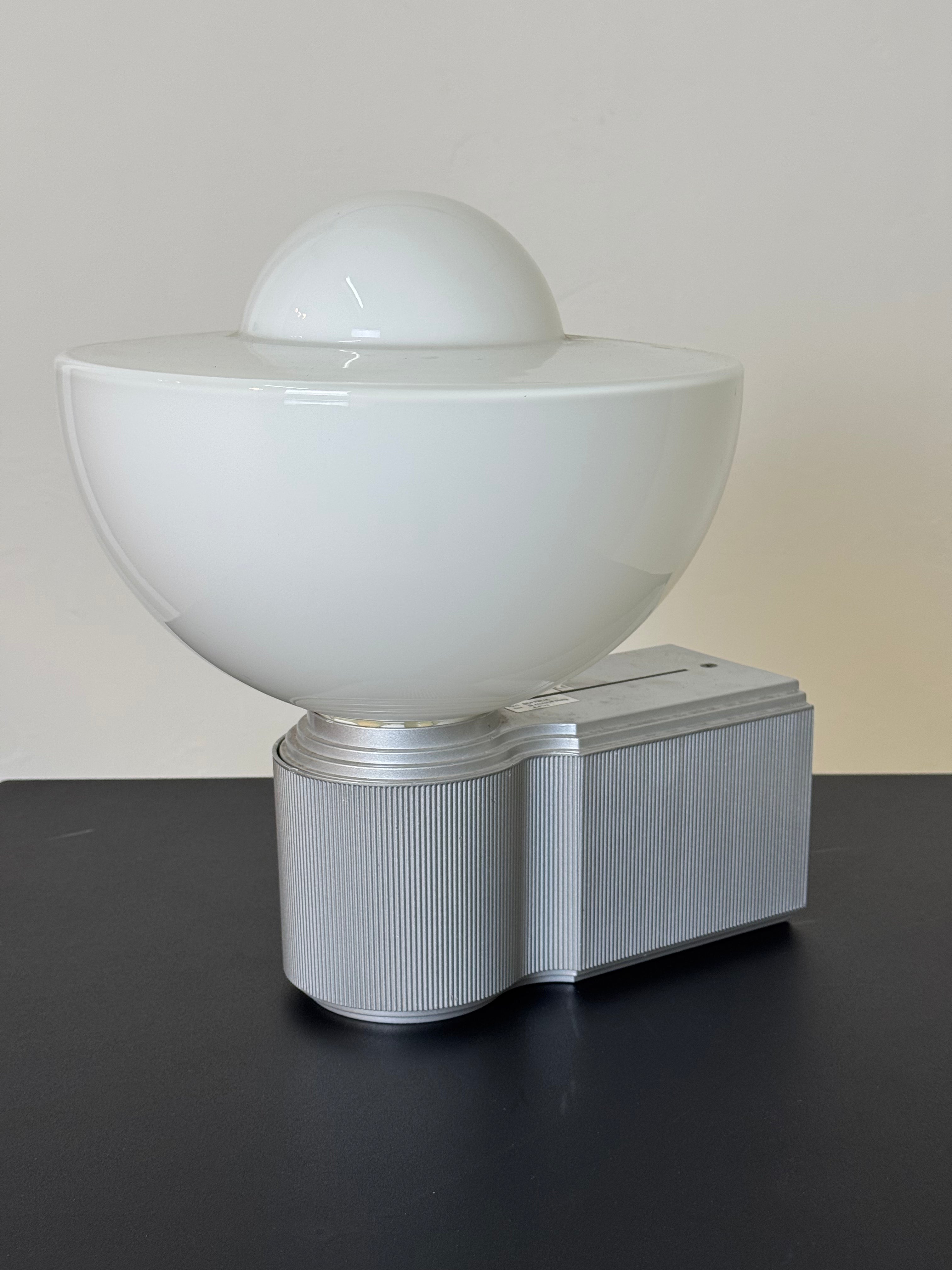 Lampada da Parete Coppelia – Franco Albini, Franca Helg e Antonio Piva per Sirrah – Design Italiano Anni '80