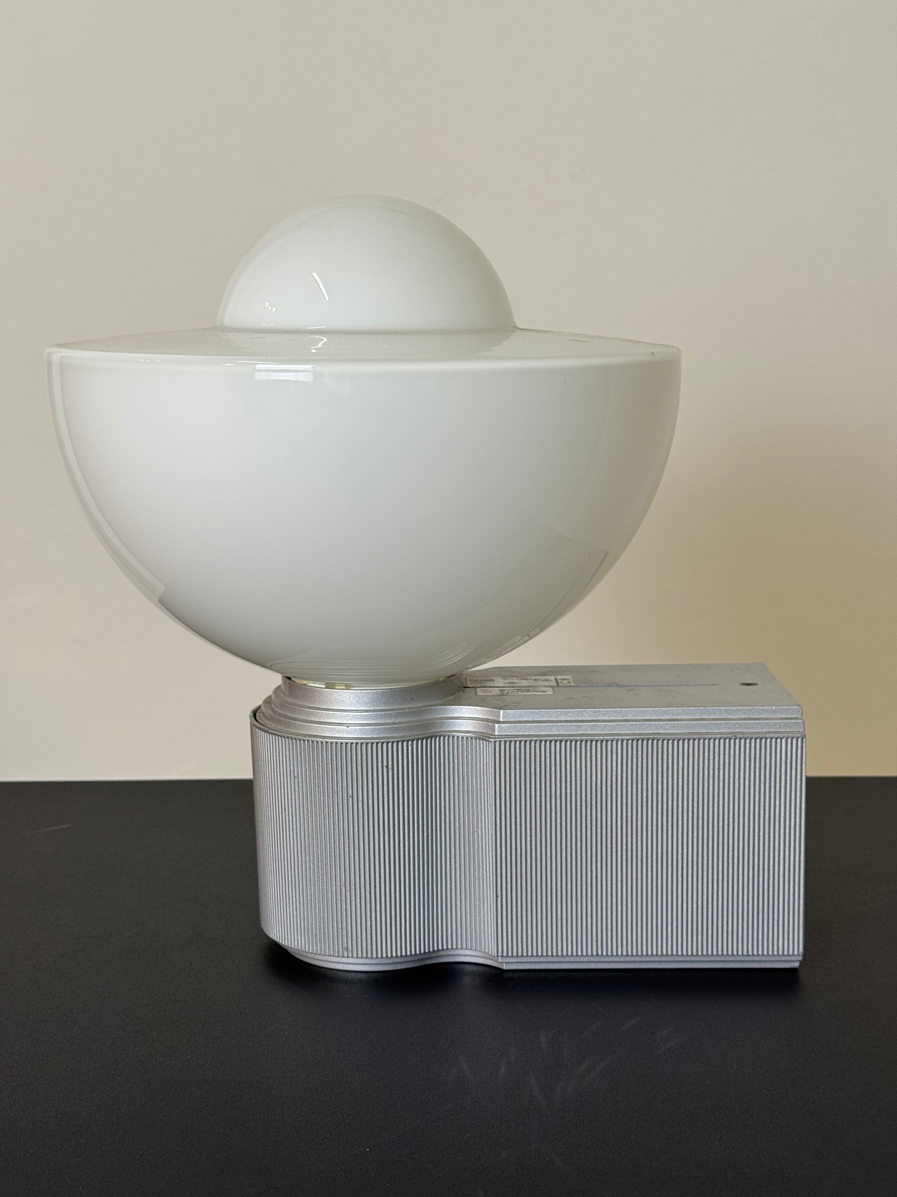 Lampada da Parete Coppelia – Franco Albini, Franca Helg e Antonio Piva per Sirrah – Design Italiano Anni '80