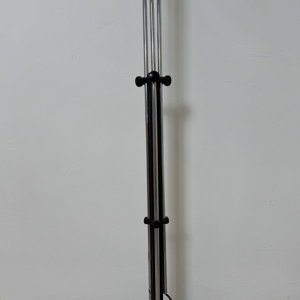 Lampada da Terra Luci Milano Mod. P433 – Brusasco e Torretta – Tre Faretti Orientabili – Anni '70 – Altezza 190 cm
