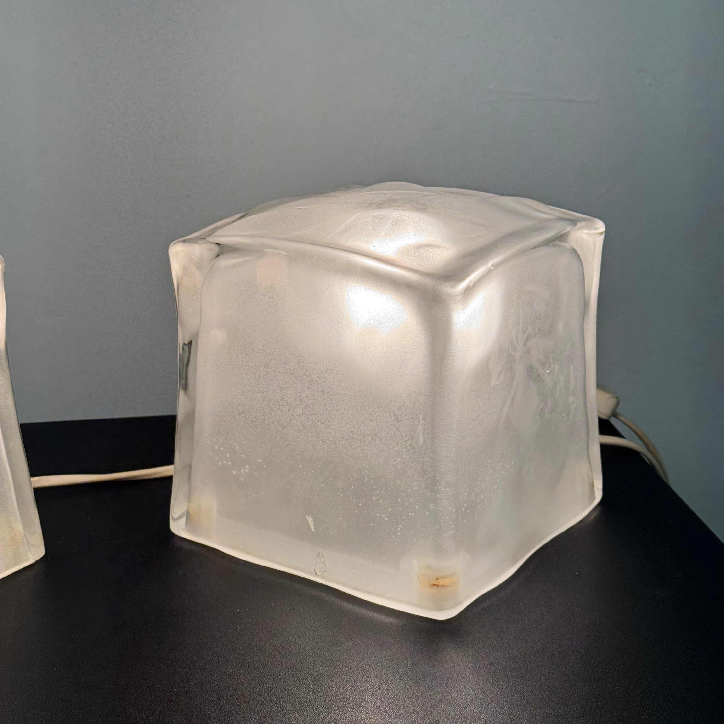 Coppia di lampade da tavolo cubo di ghiaccio in vetro smerigliato, IKEA Iviken anni ‘90