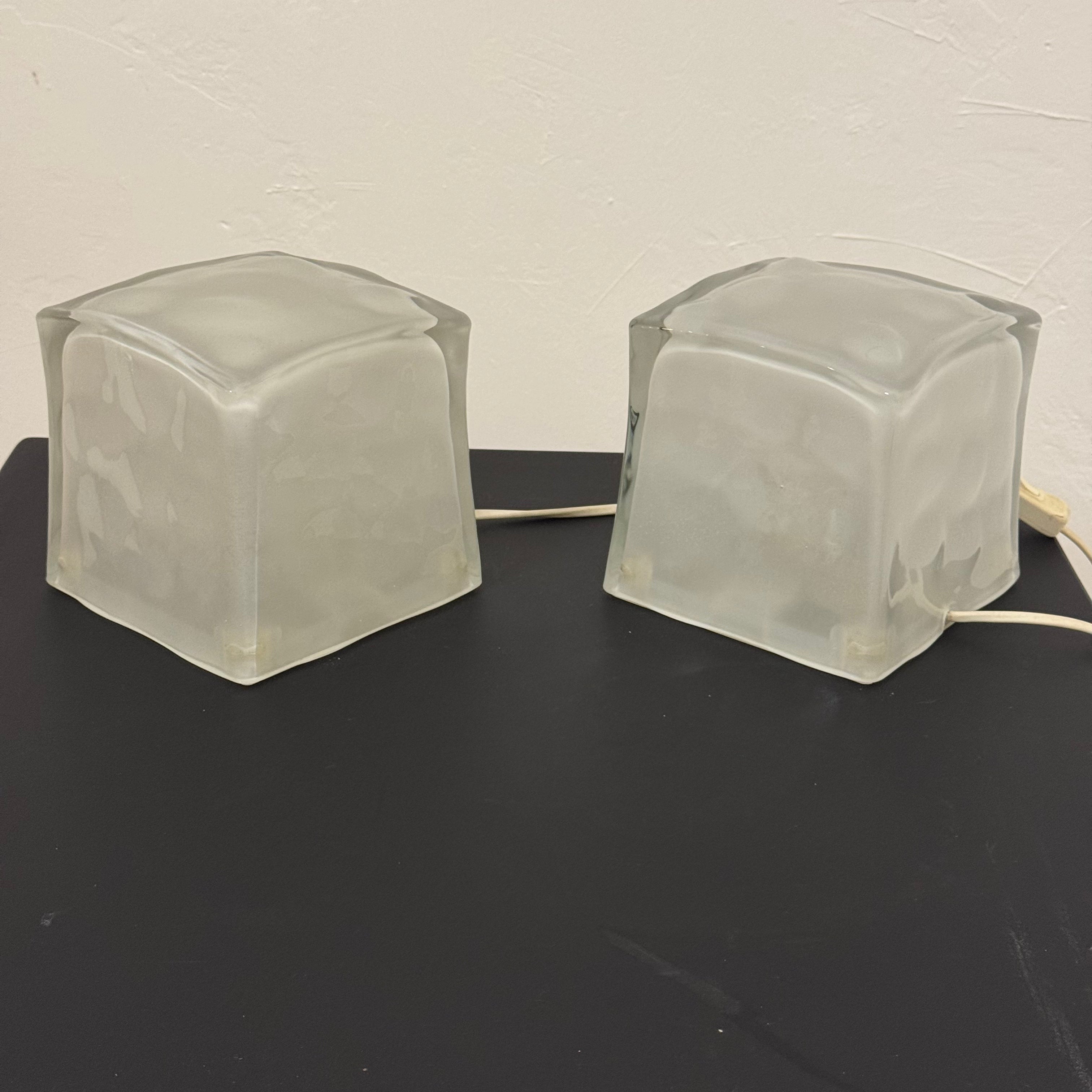 Coppia di lampade da tavolo cubo di ghiaccio in vetro smerigliato, IKEA Iviken anni ‘90