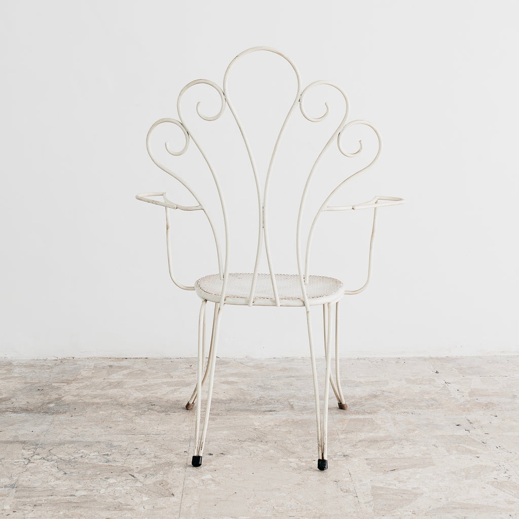 Lio Carminati Attr. – Set 4 Poltroncine da Giardino in Ferro Bianco con Schienale a Ventaglio e Seduta in Lamiera Forata – Anni '50
