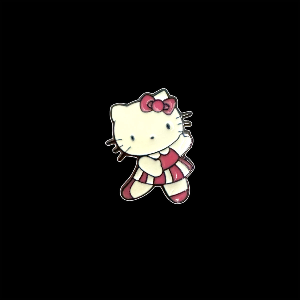 Spilletta Pin Hello Kitty Vestito a Righe e Fiocco Rosa Sanrio