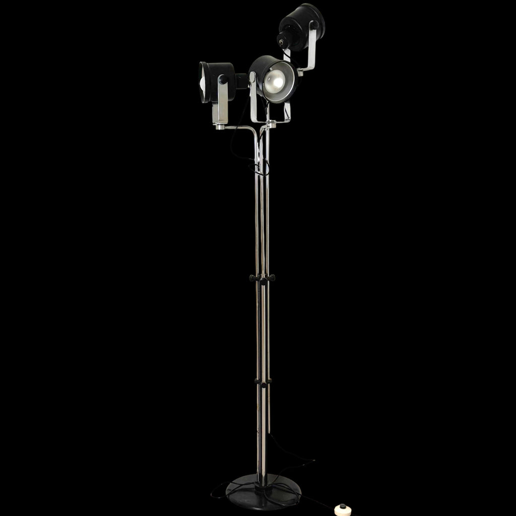 Lampada da Terra Luci Milano Mod. P433 – Brusasco e Torretta – Tre Faretti Orientabili – Anni '70 – Altezza 190 cm