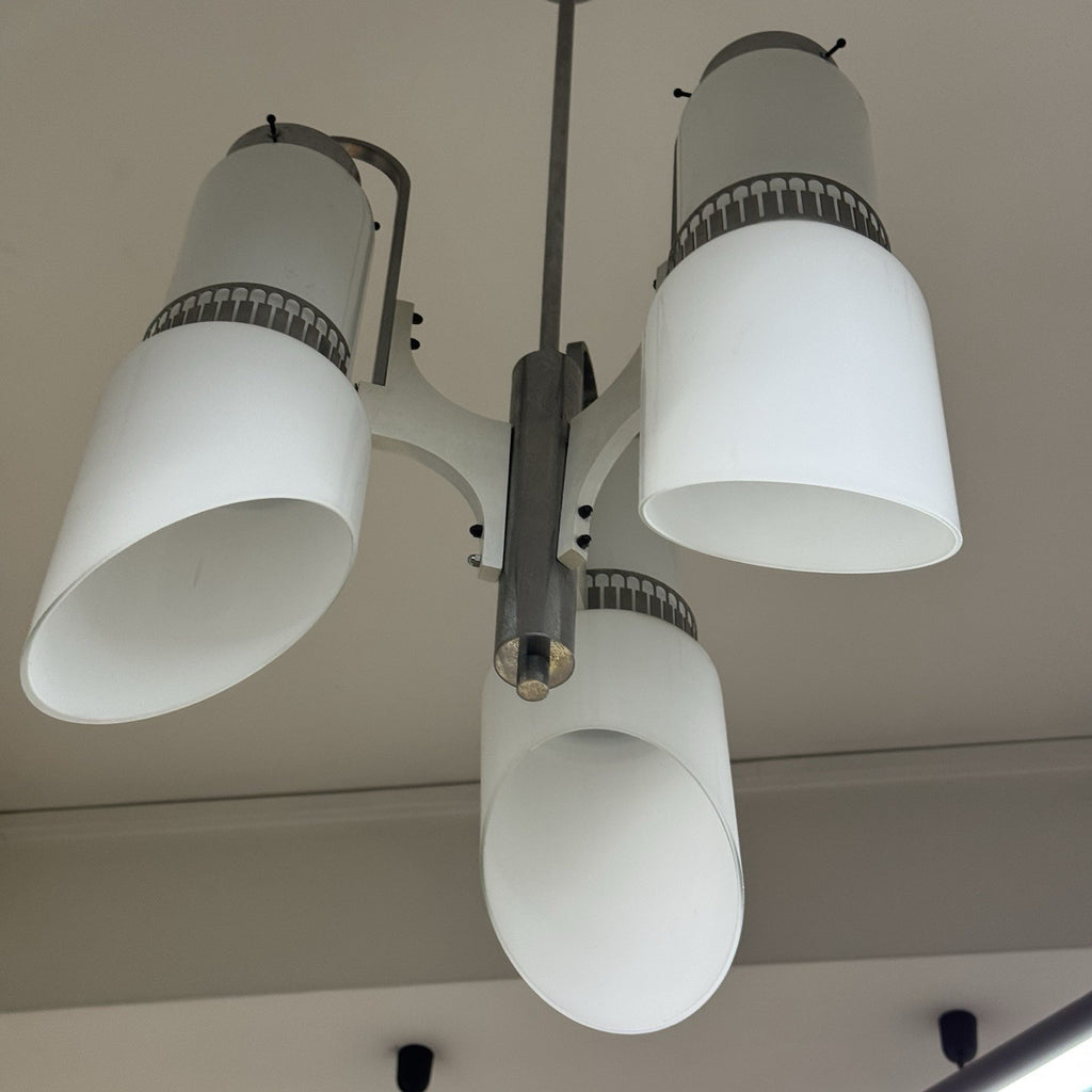 Lampadario Modernista a 3 Luci in Vetro Incamiciato e Acciaio anni '60/'70