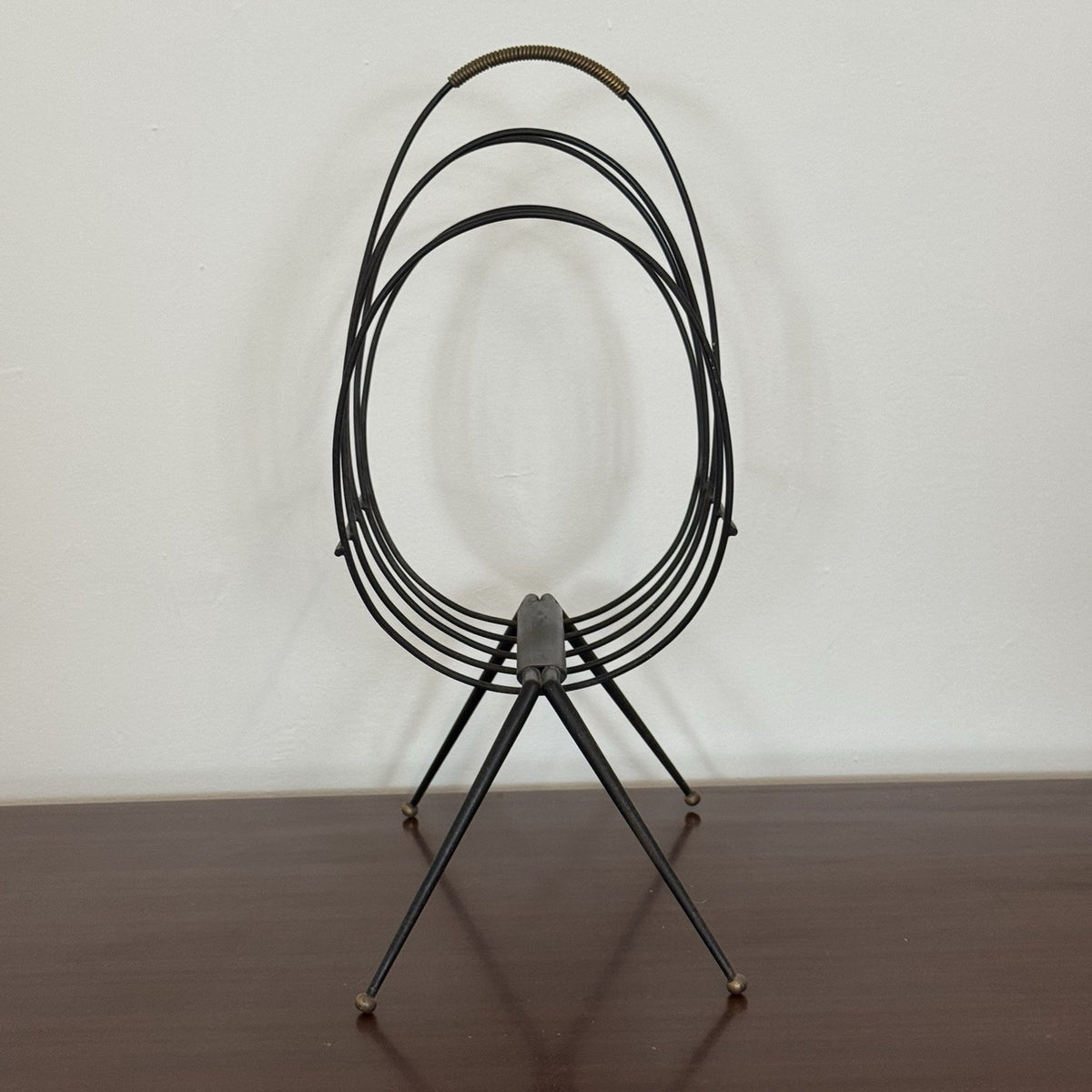 Gio Ponti Style Mid-Century Italian Iron Magazine Rack 1950s Brass Details